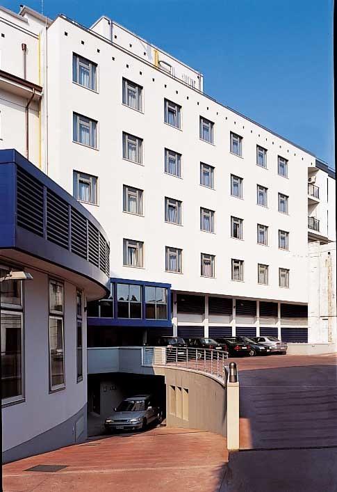 Palace Hotel Moderno Порденоне Екстериор снимка